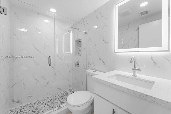 Building Photo - 8764 SW 12th St