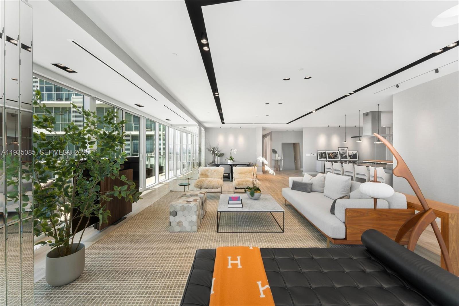 Building Photo - 4701 N Meridian Ave