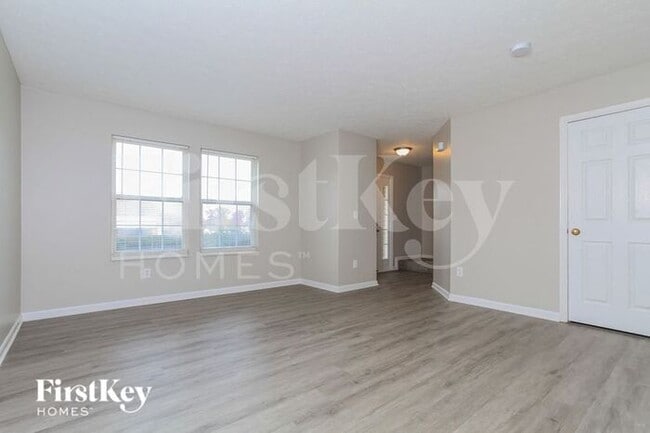 Building Photo - 9909 Trapp Ln
