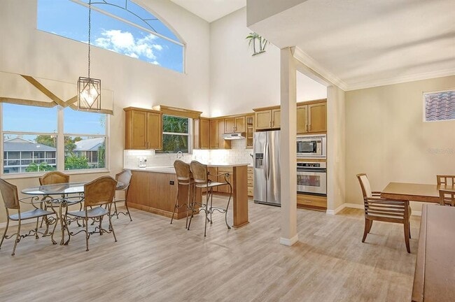 Building Photo - 4931 Oxford Dr