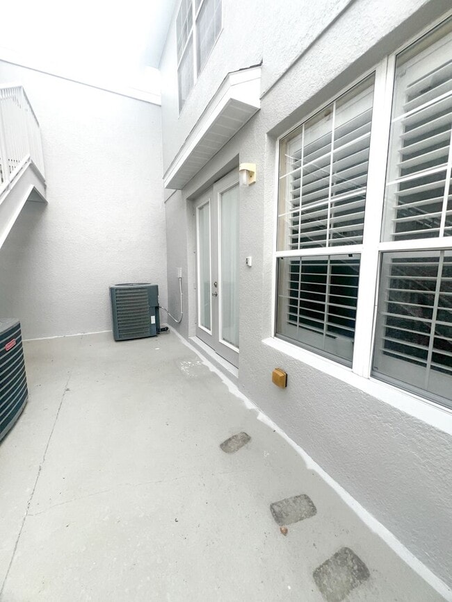 Building Photo - 14252 Confetti Dr