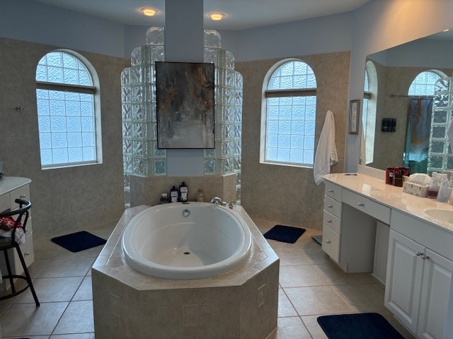 Building Photo - 8509 S Lake Cir