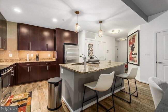 Building Photo - 6500 America Blvd