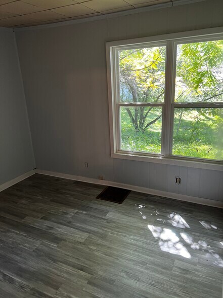 Bedroom 4 - 628 Hudson St