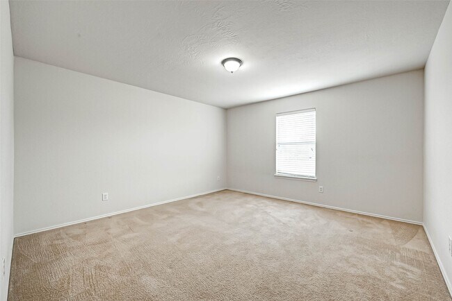 Building Photo - 3339 Siebinthaler Ln