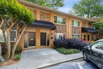 Building Photo - 120 Biscayne Dr NW