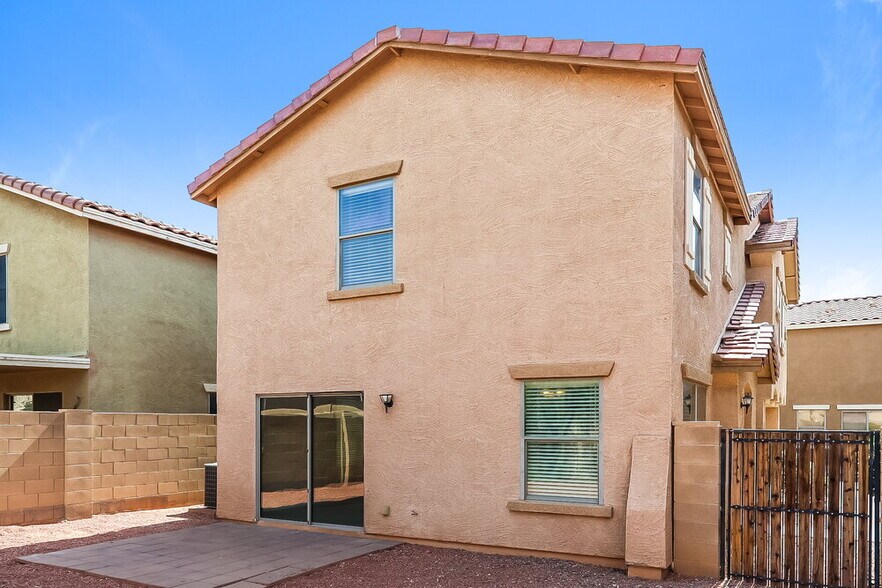 Building Photo - 9534 N 81st Dr