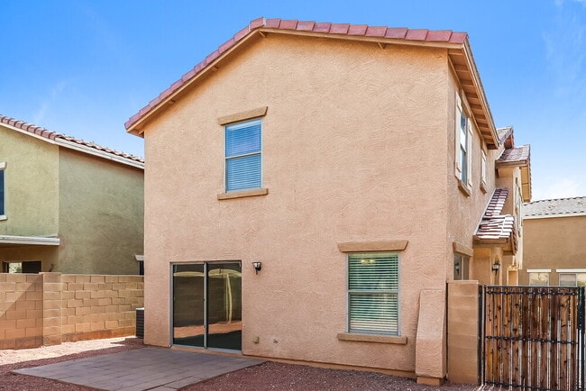 Building Photo - 9534 N 81st Dr