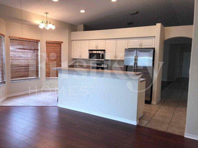 Building Photo - 2851 SW 193rd Terrace