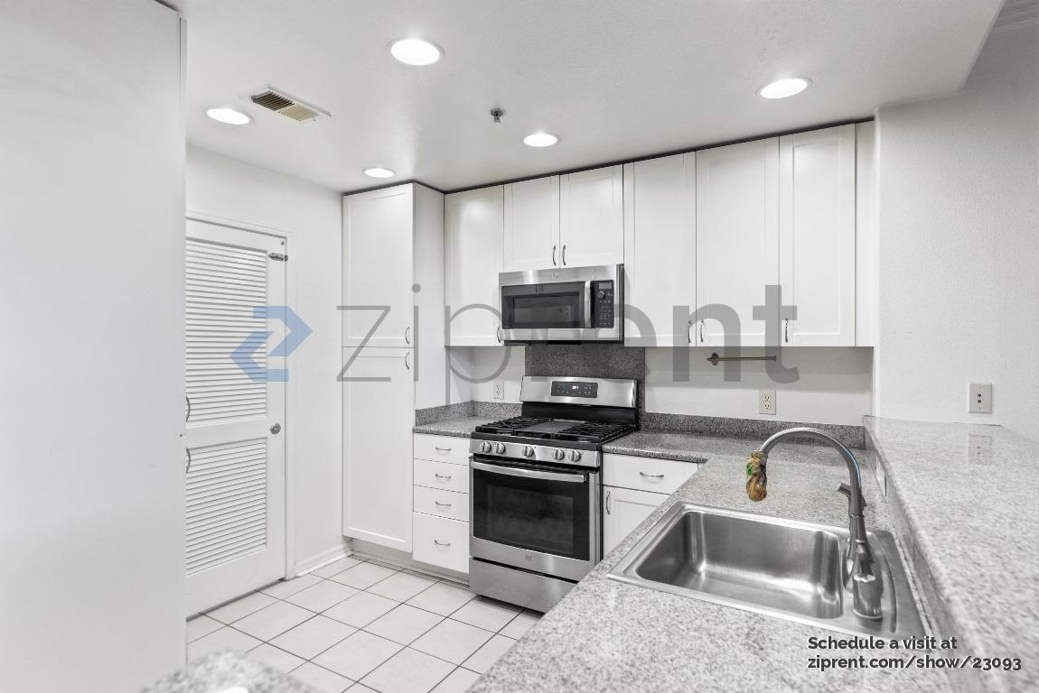 Building Photo - 3901 Lick Mill Blvd