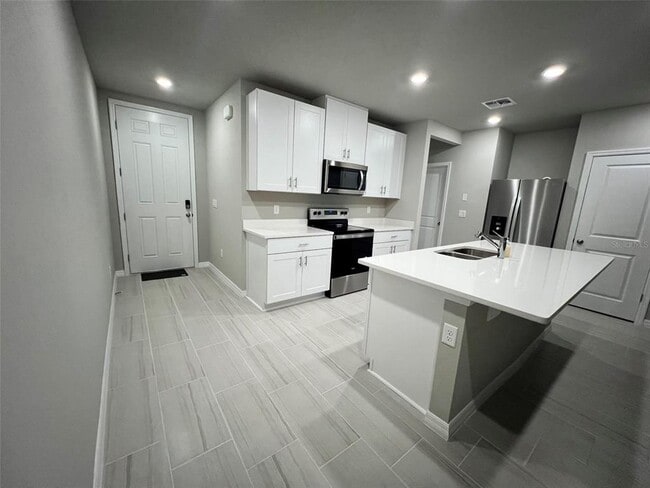 Building Photo - 7693 Imagination Pl