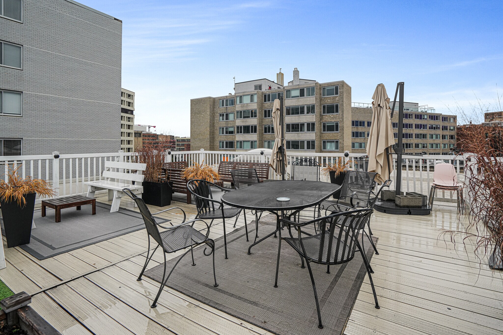 Building Photo - 2007 O St NW