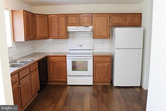 Building Photo - 14128 Timothy Dr