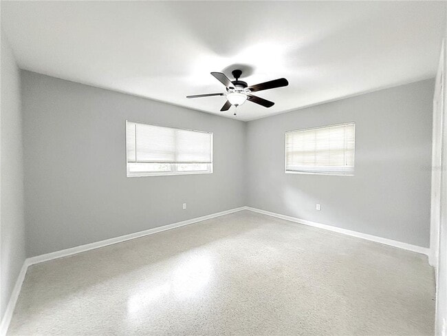 Building Photo - 1001 Brookside Dr