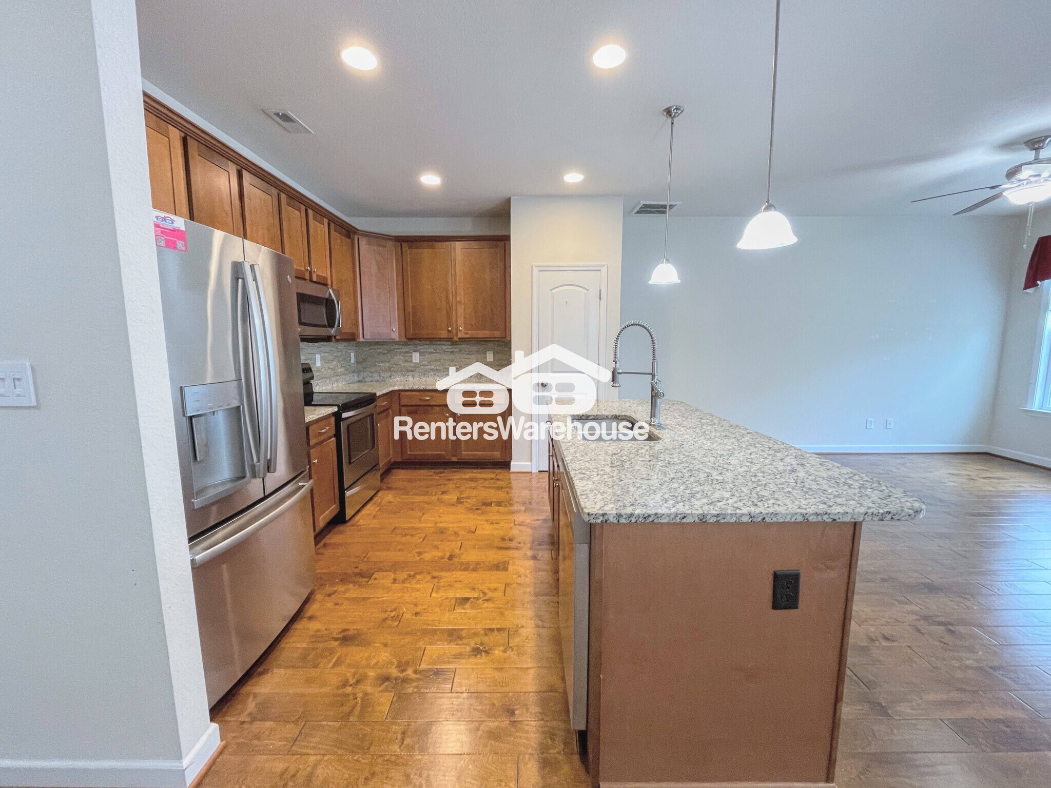 Building Photo - 1128 Winsford Ln