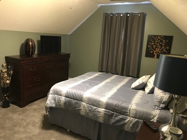 1st Bedroom - 3300 Butterworth Cir