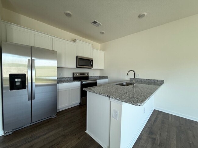 Building Photo - 3482 Tyee Xing Wy