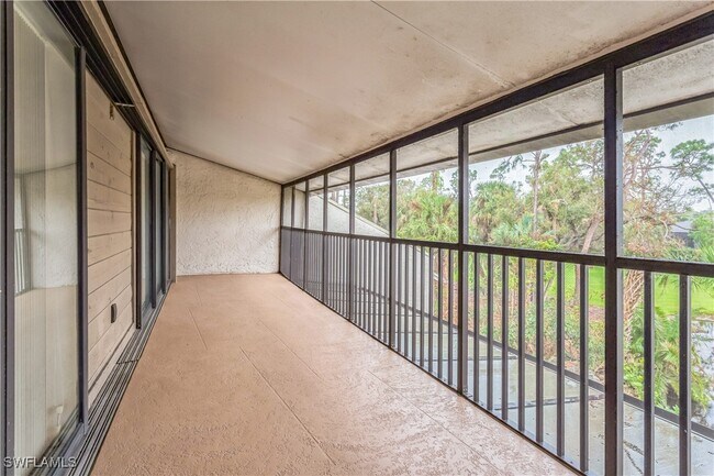 Building Photo - 16448 Timberlakes Dr