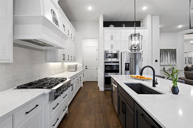 Building Photo - 2430 Hawksbury Ct