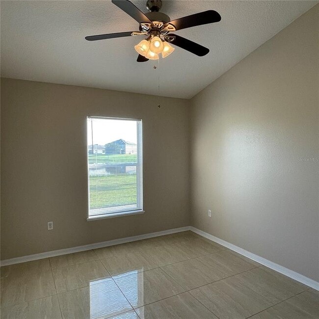 Building Photo - 2317 Walnut Canyon Dr