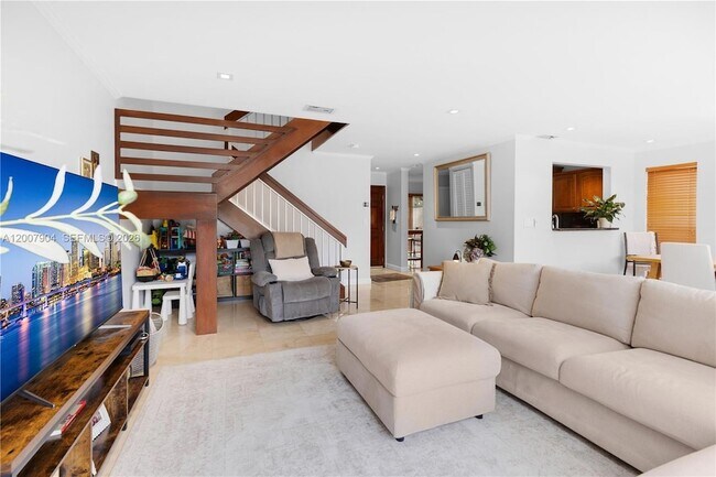 Building Photo - 10137 Costa Del Sol Blvd