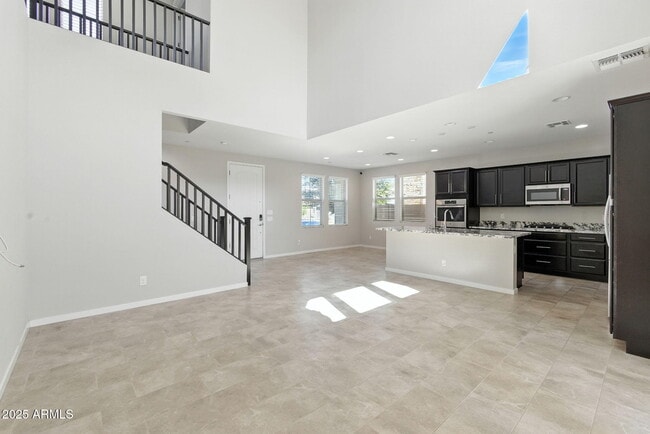 Building Photo - 1935 S Follett Way