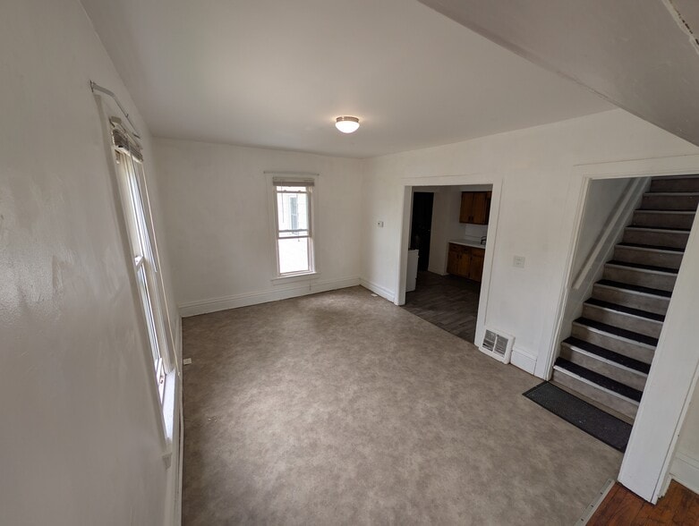 Building Photo - 138 Harrison St