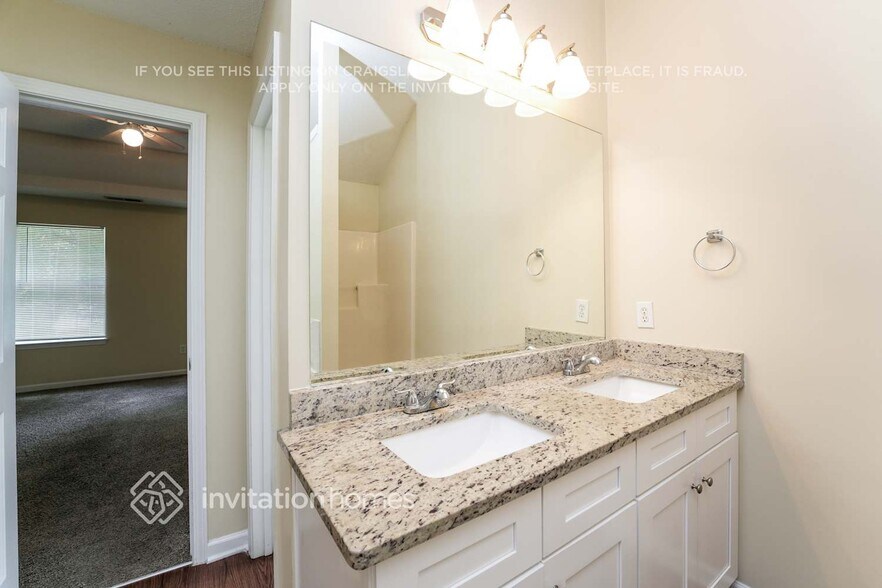 Building Photo - 3473 Cameo Ct