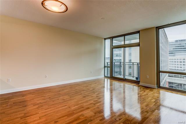 Building Photo - 4909 Laclede Ave