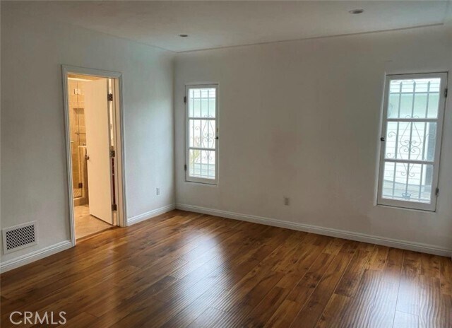 Building Photo - 1026 S Crescent Heights Blvd