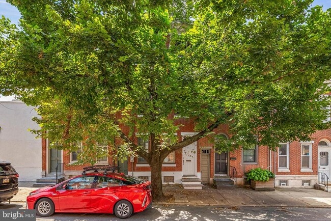 Primary Photo - 936 N 4th St