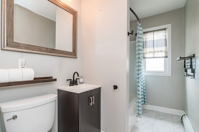 Building Photo - 30 Sunnymeade Ave