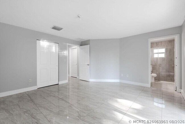 Building Photo - 1506 S J St