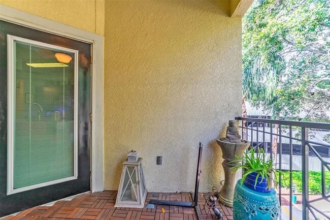 Building Photo - tampa