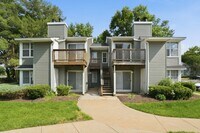 Building Photo - 8633 Beekman Pl