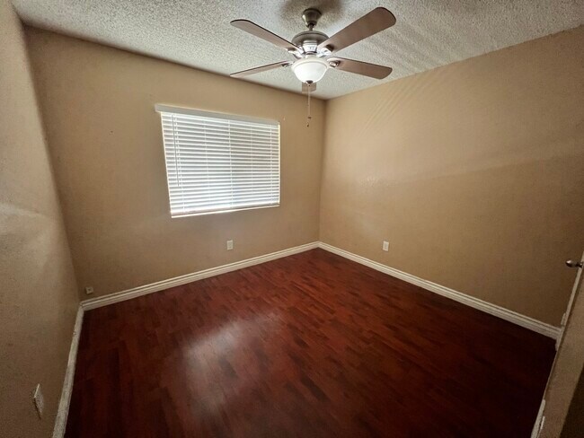 Building Photo - 12541 Softwind Dr