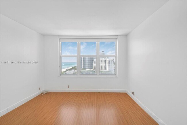 Building Photo - 4747 Collins Ave