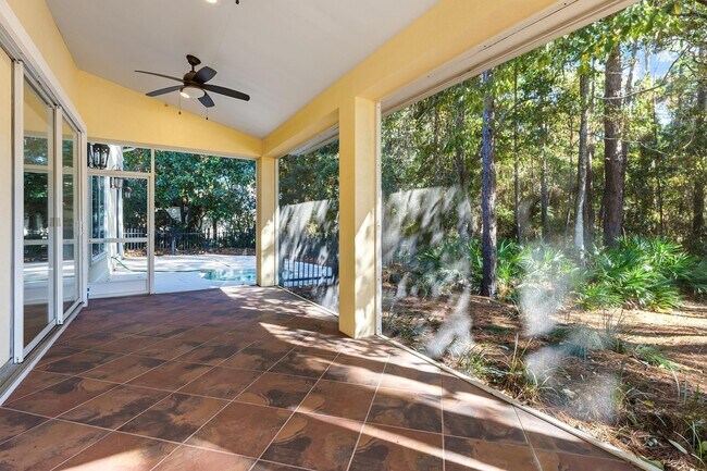 Building Photo - 2928 Pine Valley Dr