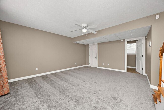 Building Photo - 73 Rosenberger Ln