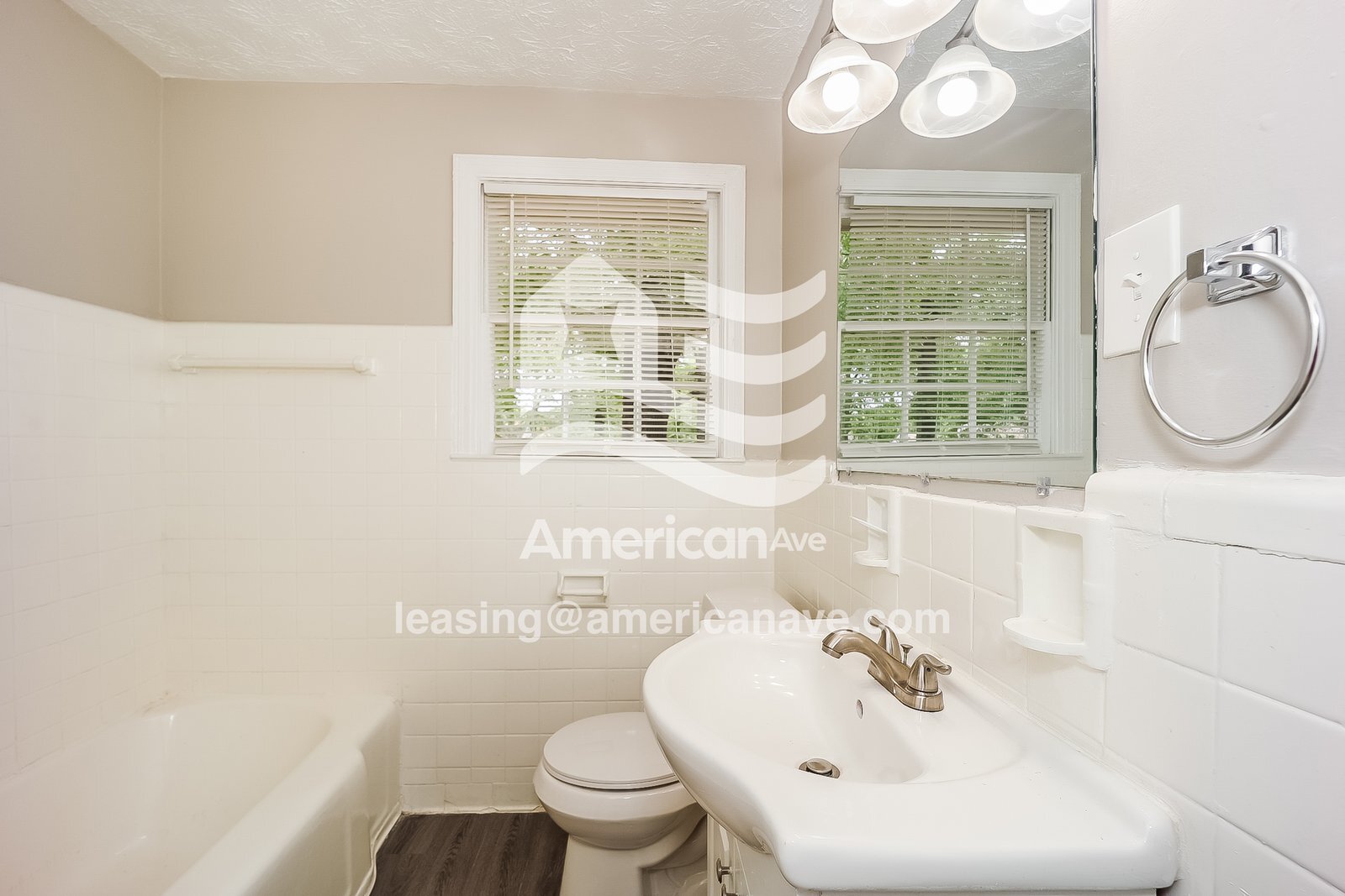 Building Photo - 2438 Pye Ave