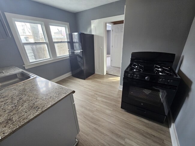 Building Photo - 1149 E 177th St