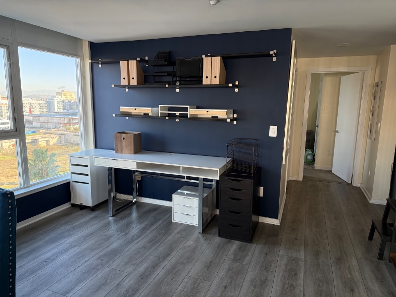 Building Photo - 400 W Ocean Blvd