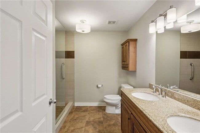 Building Photo - 800 Peachtree St NE