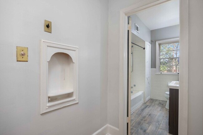 Building Photo - Charming Brick Home with Original Character and Modern Updates.