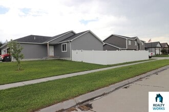 Building Photo - 4071 W Gary Gately St