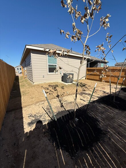 Building Photo - 2210 Organ Pipe Cactus