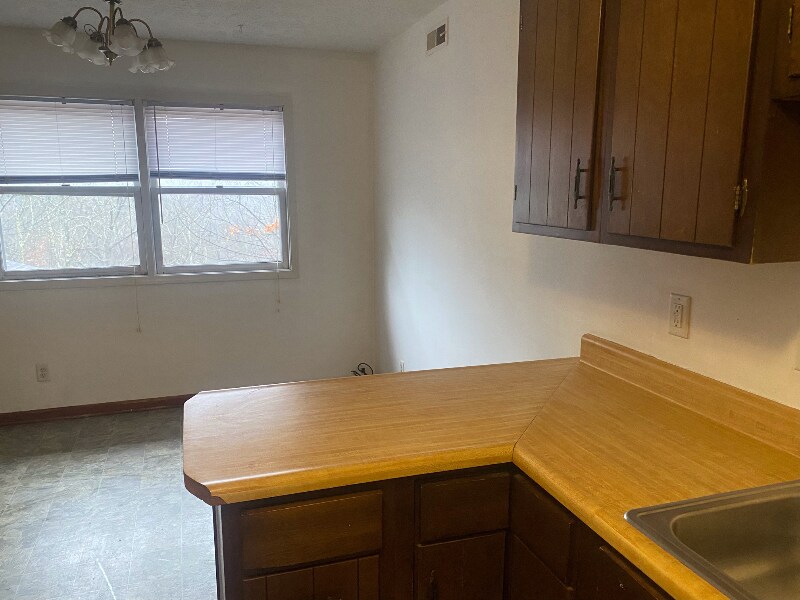 Building Photo - 1770 IN-46