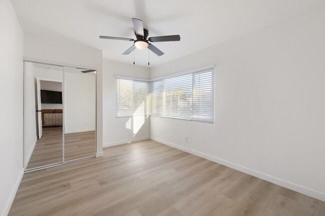 Building Photo - 6142 Mesita Dr