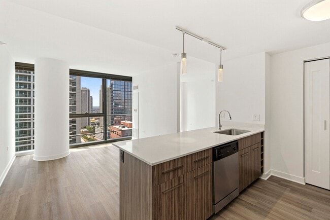 Building Photo - 339 W Wolf Point Plaza