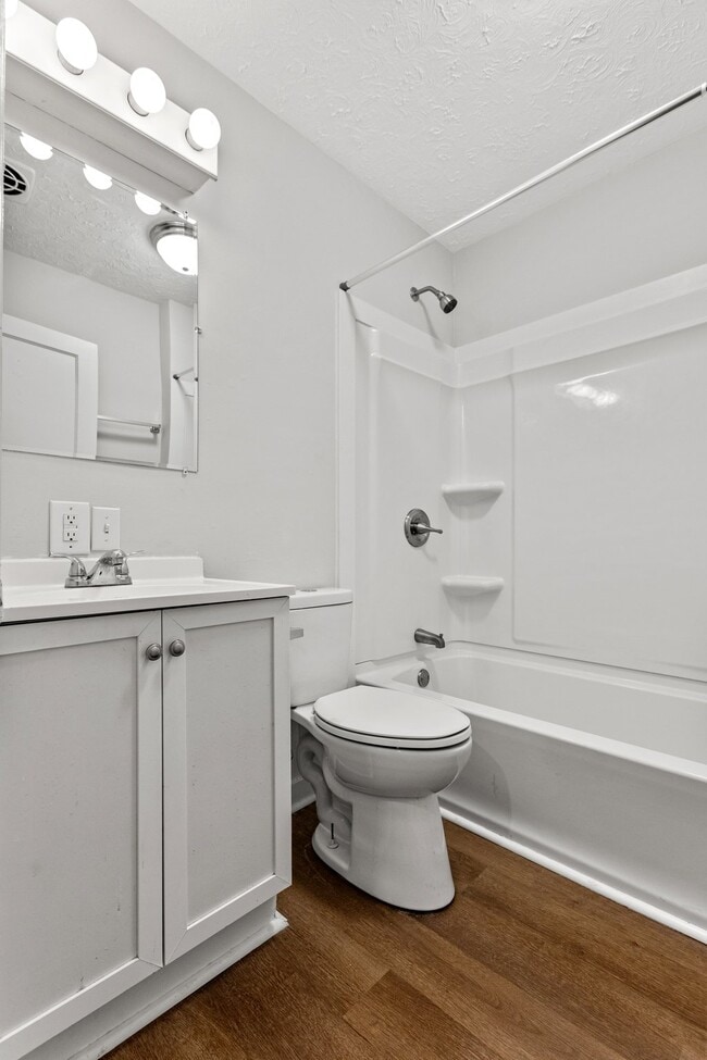 Building Photo - 1617 Liberty Rd